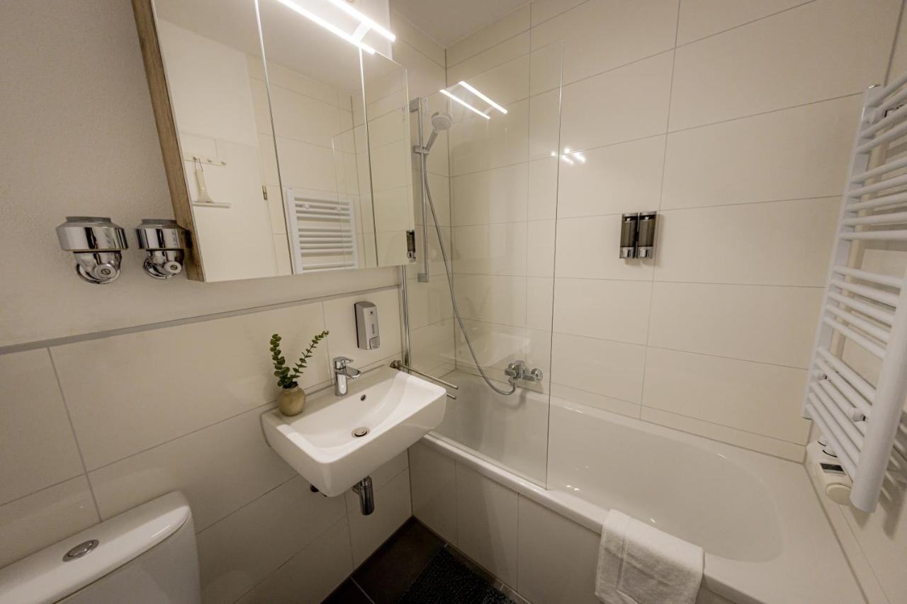 !Goldpath! Passau - Spitalhof I Modern I Wlan I Kueche I Balkon I Smarttv Mit Wipu Daire Dış mekan fotoğraf